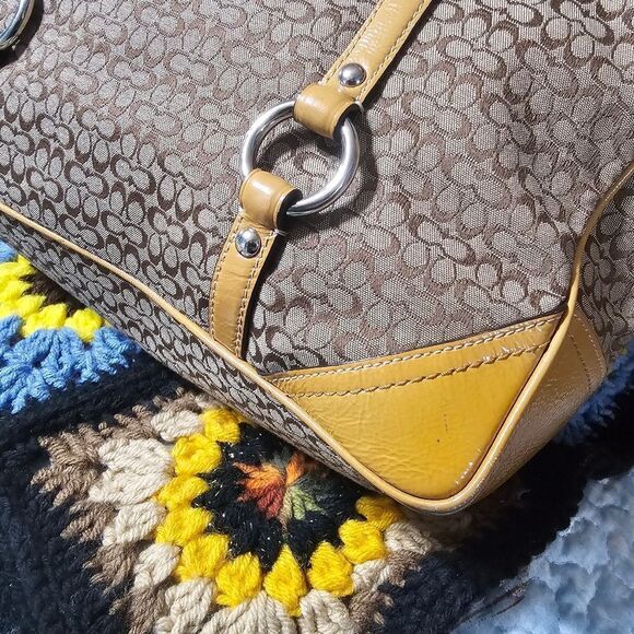 Vintage Coach Y2K North South Gallery Tote in Signature Monogram Jacquard - Picture 2 of 9